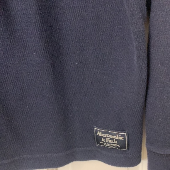 Mens Abercrombie waffle knit tee long sleeve navy Medium EUC - Picture 2 of 5